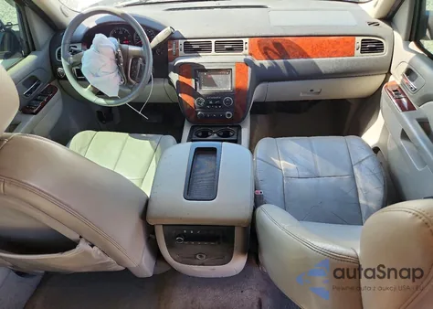 2011 Chevrolet Tahoe C1500 Lt z USA, uszkodzony, nr VIN 1GNSCBE01BR350862